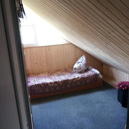 Rukavychka Γιαρέμτσε