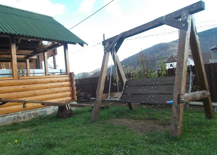 Hotel Rukavychka *